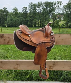 Western Sattel Western Imports Roudskirt kurz Semi Quarter Westernsattel Western Imports  Roudskirt 