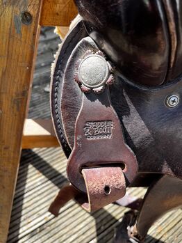 Westernsattel Roundskirt Saddle and Boot Company