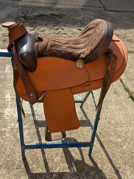 Westernsattel shetty