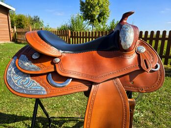Westernsattel Show-Sattel – High Horse Saddle Handmade by Stefan Luchmann – neuwertig!, High Horse Saddle Custom Made, Katja Elias, Siodło westernowe , Hünfelden