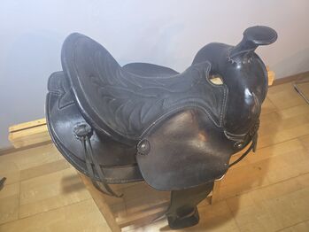 Westernsattel Wildhorn 17"  Kurz (60cm) Schwarz  Inkl. Pad, Wildhorn 1435, Matthias , Western Saddle, Lahr