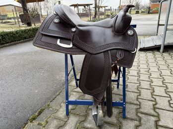 Westernsattel von Horse and Rider, Horse and Rider HR Square 302-4 Straight, Anja, Western Saddle, Stuttgart Bad Cannstatt