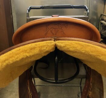 Westernsattel Custom made by HighHorse Saddlery HighHorse Saddlery, Westerwald Custom made