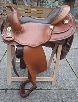 Westernsattel Montana 16", Montana (Continental), Carolin , Westernsattel, Hirschberg