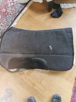 Westernsattel pad Lammfell
