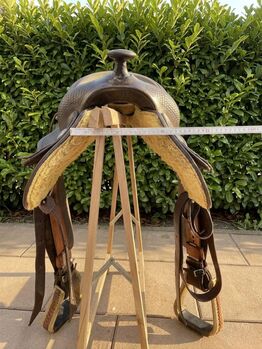 Westernsattel Cully's Saddle & More Triple W Platinum + Sattelschoner gratis Cully's Saddle & More Triple W Platinum