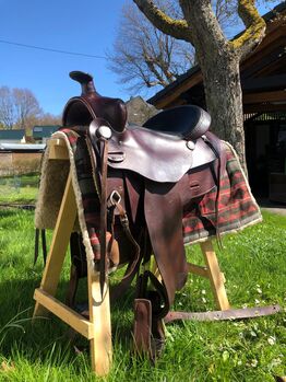 Westernsattel  made in USA, Simco  8450, Renate , Western Saddle, Emden