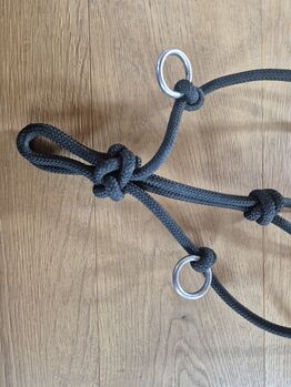 Knotenhalfter mit Seitenring