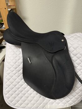 Wintec 2000 All Purpose 17 Zoll - 2 Jahre alt, Wintec 2000 All Purpose, Manuela G., All Purpose Saddle, Schallbach