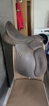 Wintec 2000 Vielseitigkeitssattel mit Cair in braun Wintec 2000