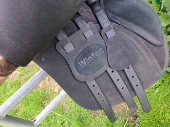 Wintec 2000 VS HART 17,5 Wintec 2000 HART