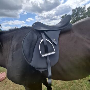 Wintec 2000 VS Sattel in 17,5 Zoll, Wintec 2000 VS , Isabel, All Purpose Saddle, Warin