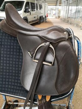 Wintec 2000 VS Sattel braun 18 Zoll, Xenia Dähnrich, All Purpose Saddle, Klein Wesenberg