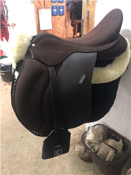 Wintec 2000 VSS Sattel in braun, Wintec 2000 Vielseitigkeitssattel Schwerpunkt springen , Nadine H, All Purpose Saddle, Hann. Münden