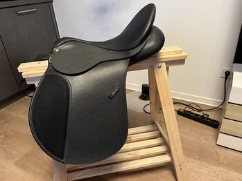 Wintec 250 VS, Wintec 250, Kerstin Gehrig, All Purpose Saddle, Frankfurt