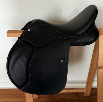 Wintec 500 Jump Springsattel/ 16,5 Zoll / HART System, Wintec  500 Jump , Ev, Jumping Saddle, Brandenburg an der Havel 