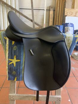 Wintec 500 Wide Cair VS 17,5 incl. Steigbügel Riemen neuwertig, Wintec 500 Wide Cair, Andrea Hellwinkel, All Purpose Saddle, Alfstedt