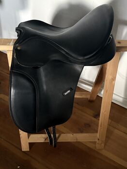 Wintec Dressursattel 17,5 Zoll Wintec  500 