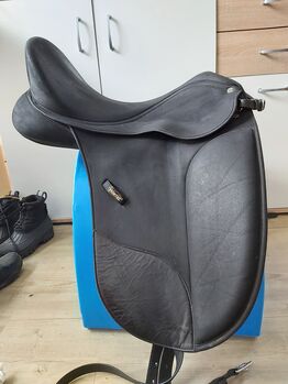 Wintec Isabell Wert 17,5" Dressursattel Cair 2 Kopfeisen SET inkl Riemen, Gurt + Pauschen, Wintec Isabell Werth, Katrin , Dressage Saddle, Tornesch 