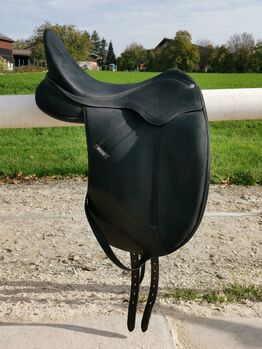 Wintec Isabell Werth Dressur Sattel, Wintec Isabell Werth Dressur , Tina, Dressage Saddle, Pleidelsheim