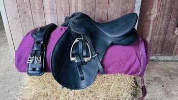 Wintec VS 2000 Vielseitigkeitssattel, top! Mit Zubehör. Wintec VS 2000
