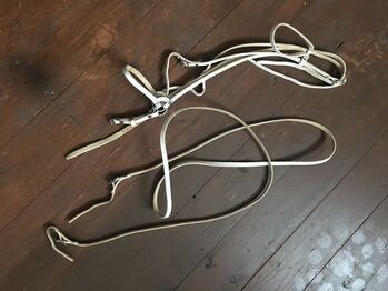 Weiße Trense, Meike Günther, Bridles & Headstalls, Weilrod 