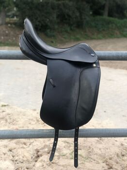 Sattel Emilio Prestige 17/33, Euroriding Emilio Prestige, Maya Gaede, Dressage Saddle, Hamburg