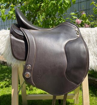 Sattel Sommer „Dressursattel Minos“ 17,5 Zoll - Dunkelbraun mit Gold, Sommer Minos, Sandra, Dressage Saddle, Ilmenau