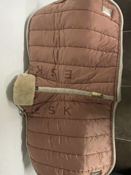 Schabracke Eskadron Heritage rosa, Eskadron  Heritage rosa , Kranen , Dressage Pads, Issum 