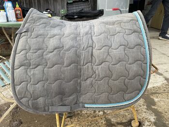 Schabracke grau Glitzer hellblau, Jessica Punk, Dressage Pads, Maisach