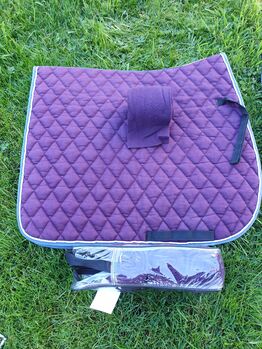 Schabracke Equest DL, aubergine, Equest, Freya Eickhorn , Dressage Pads, Solingen