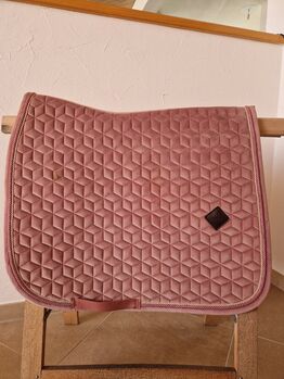Schabracke rosa, Kentucky , Nina Eigenmann, Dressage Pads, Schweizersholz