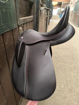 Zaldi Dressursattel 18 Zoll inkl. Zalea, Zaldi, Sabine, Dressursattel, Fischamend