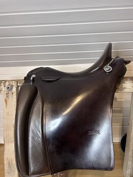 Zaldi Dressursattel, Zaldi Dressursattel Lusitanus, Alina Bärstecher, Dressage Saddle, 72184 Eutingen