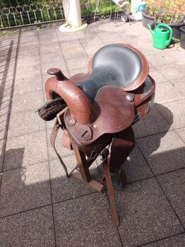 Neuwertiger Westernsattel Leder von A & M 1170, A & M 1170, Markus Bolz , Western Saddle, Windeck