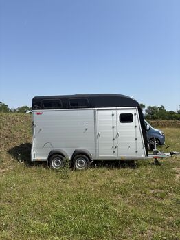 Neuwertiger Böckmann Big Portax Baujahr 2024 - nur 2 x benutzt, Böckmann Big Portax, Vicky, Horse Trailers, Wien, Alsergrund