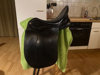 Sommer Diplomat flexus + WKE, Sommer Diplomat flexus + WKE, Kim Müsse, Dressage Saddle, Bad Berleburg