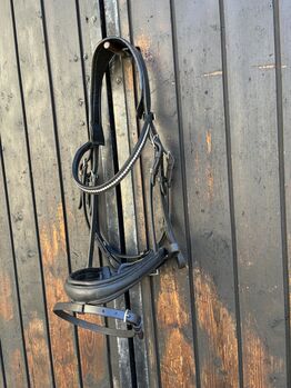 Schwedisches Zaumzeug mit abnehmbaren Sperriemen (+ Sperriemenschlaufe) Claridge House Schwedisches Zaumzeug 