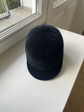 1 schwarzer gebrauchter Reithelm Wembley Wembley Riding Cap