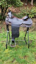 15.5" Rios saddlery western saddle Rios