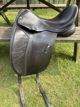 17.5 inch Black Country Dressage Saddle Black Country
