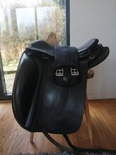 17 " Icelandic/dressage saddle