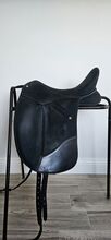 2021 Wintec Isabell Werth Dressage Saddle Bundle (17"/ CAIR) Wintec Isabell Werth