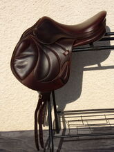 Jumping Antares monoflap Saddle 17'5 Antares Contact 