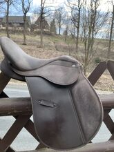Brauner Sattel Showmaster