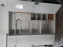 Bundeswehrschrank für Pferdequipment mit vielen Fächern