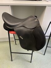 Collegiate synthetic saddle 17” Collegiate