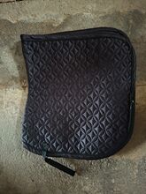 Busse Dressurschabracke Schwarz mit eleganter Muster-Steppung - Wegen Umstieg auf Westernreiten