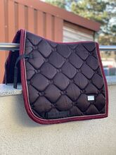 Dressurschabracke Equestrian Stockholm braun/bordeaux Equestrian Stockholm 