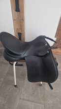 Dressursattel Karsten Huck dt Saddlery 17 Zoll Dt Saddlery Karsten Huck